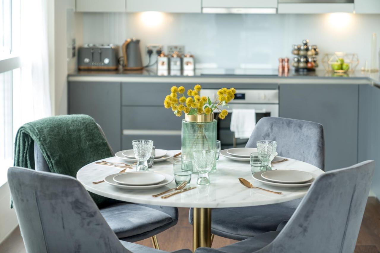 Luxurious Spacious 2Bed Suites Skyline River Views By Canary Wharf Londra Exterior foto
